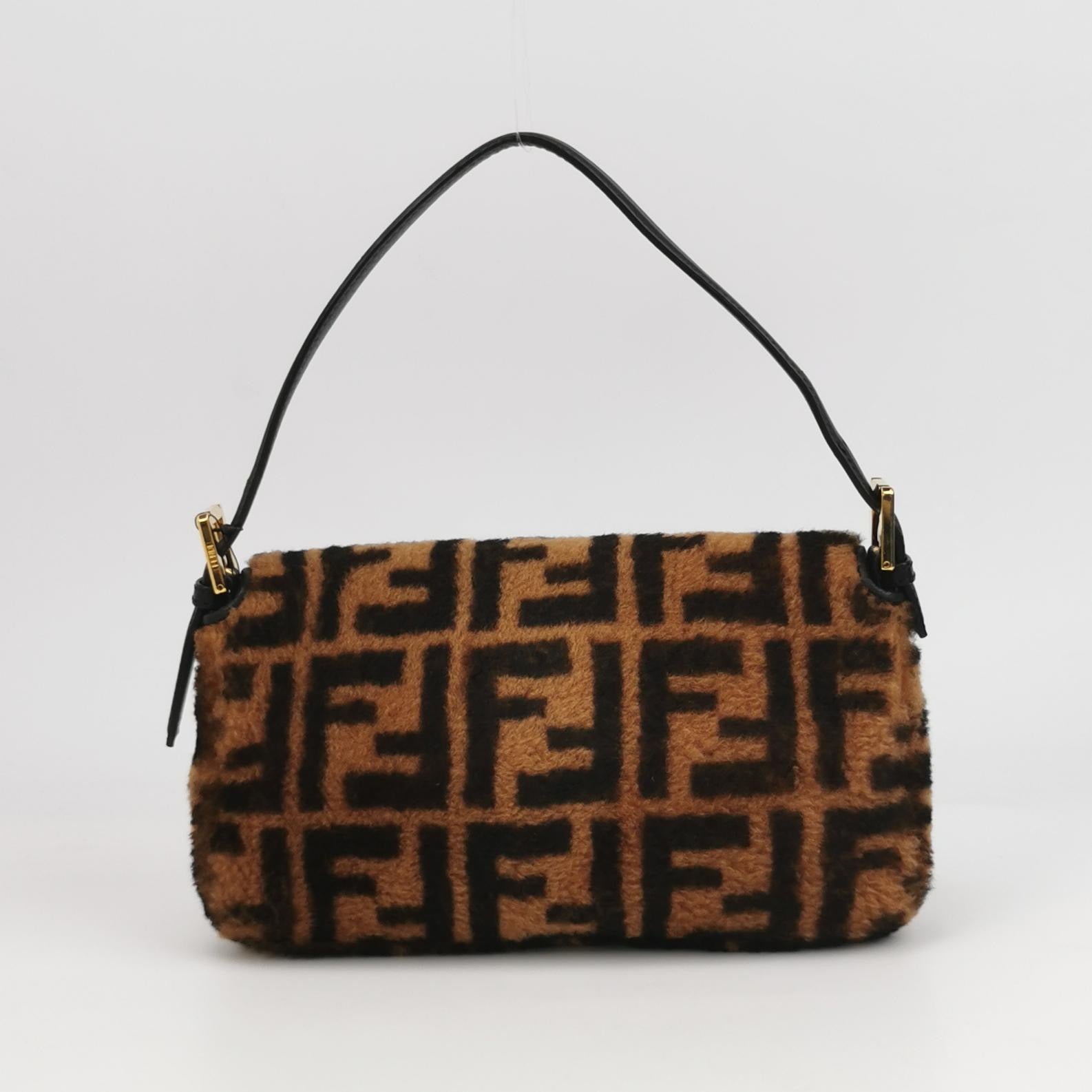 Fendi Baguette