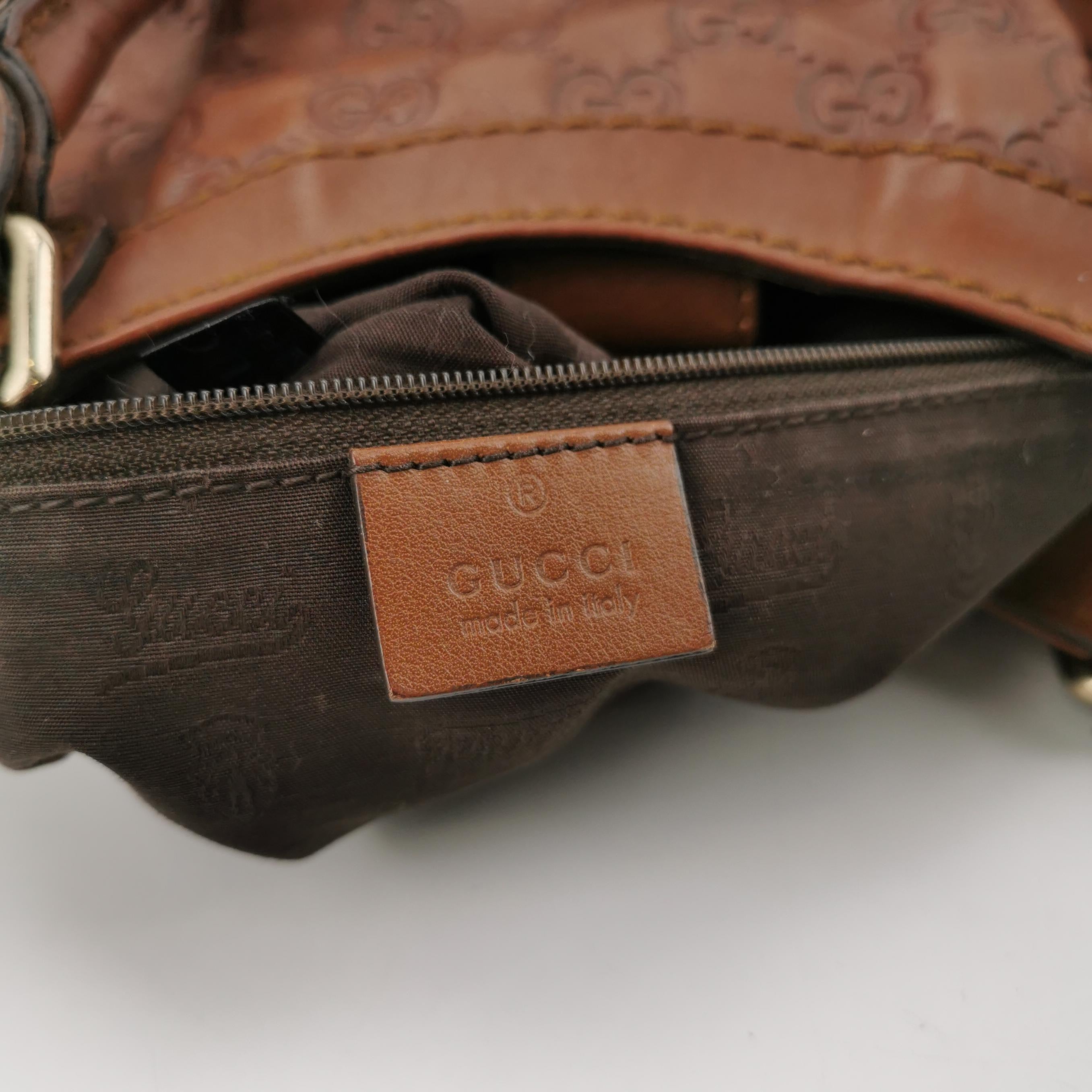 gucci sukey leather monogram bag