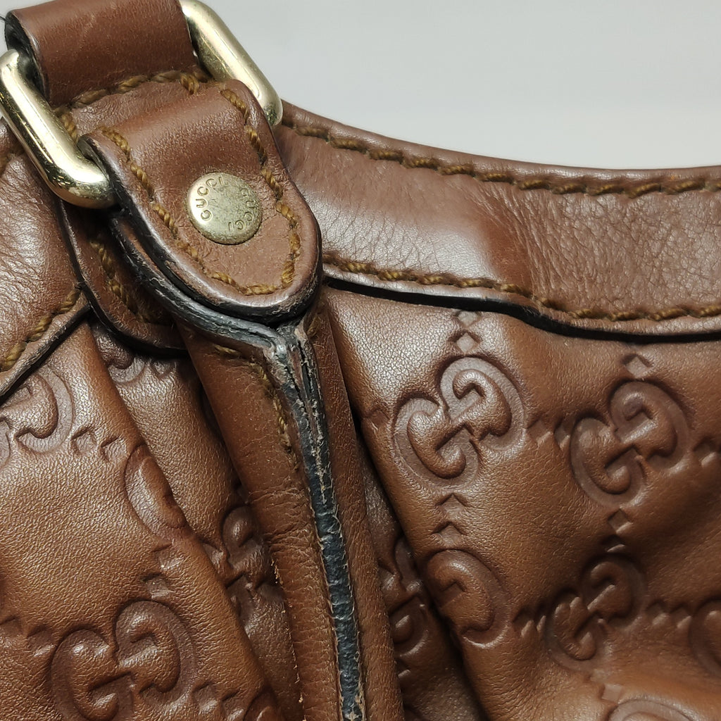 gucci sukey leather monogram bag